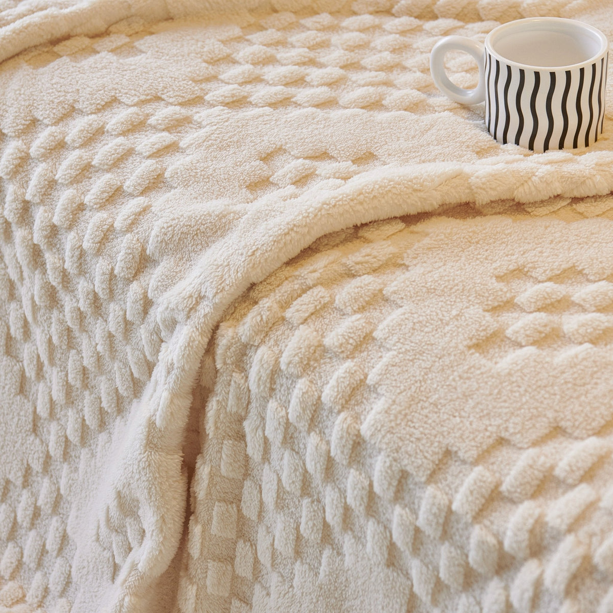 Elegant Plush Sofa Protector Throw[EM-SC-38]